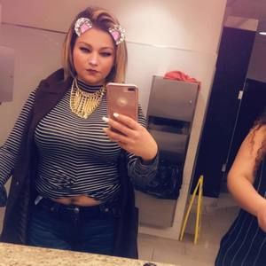 Meet your Posher, Mariella